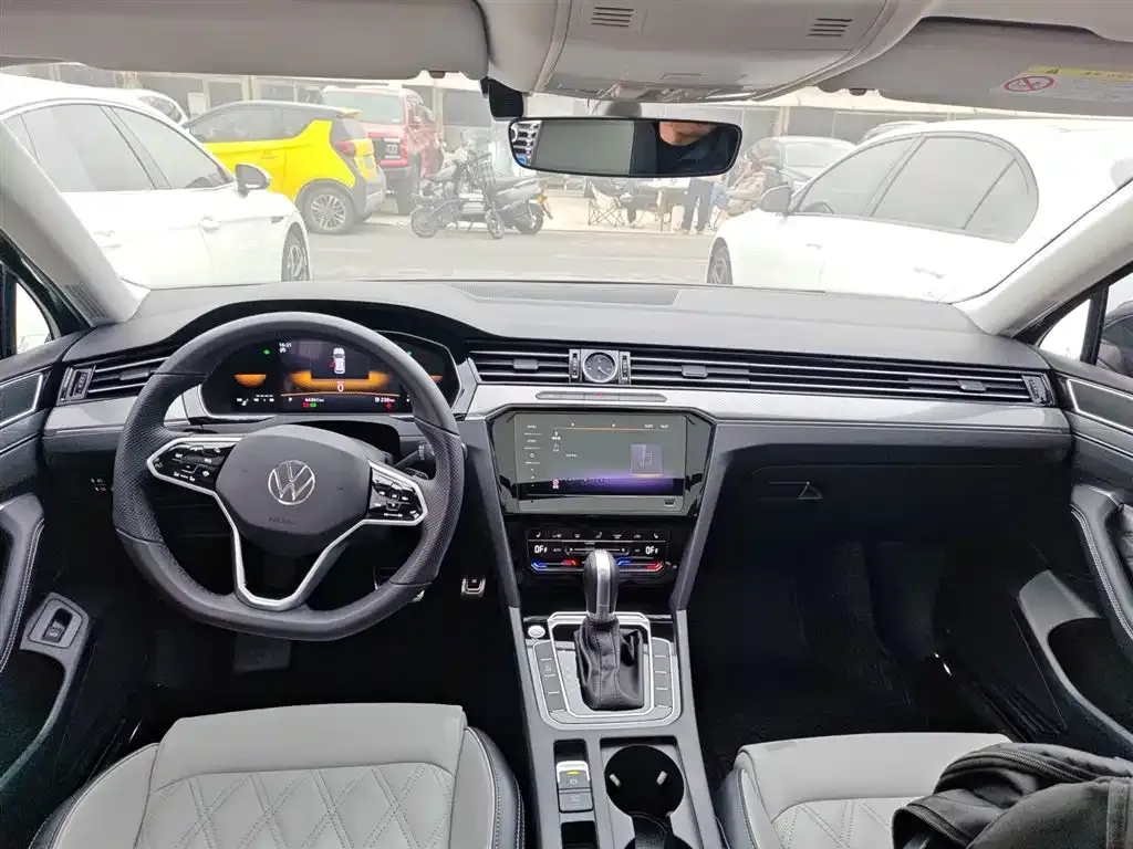 Volkswagen Magotan 2023 из CN, фото 9