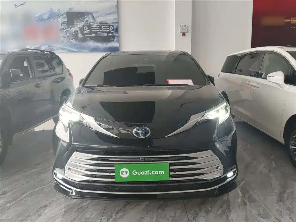 Toyota Sienna 2024 из CN, фото 6