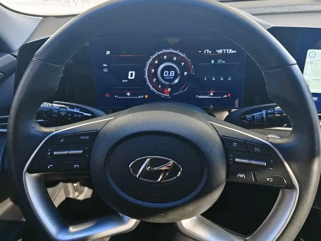 Hyundai Elantra 2023 из CN, фото 7