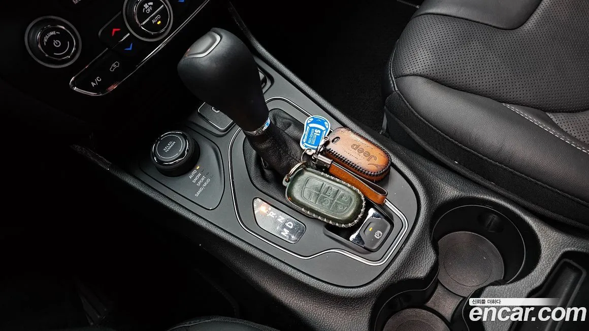 Jeep Cherokee 2021 из KR, фото 10