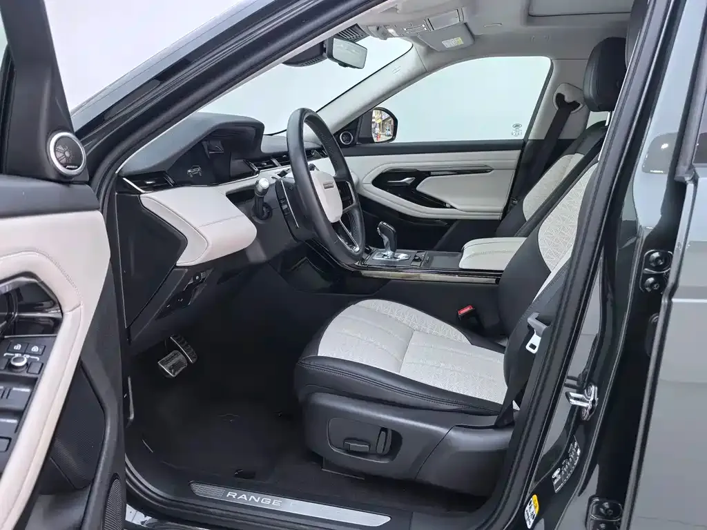 Land Rover Evoque 2022 из CN, фото 9