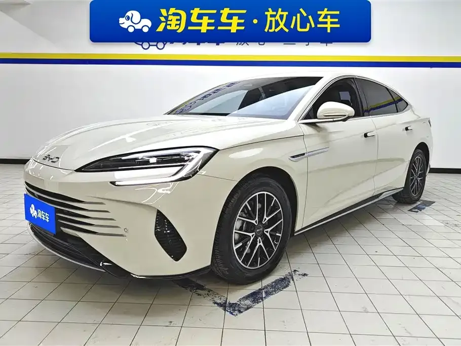 BYD Seal 07 DM-i — фото 1