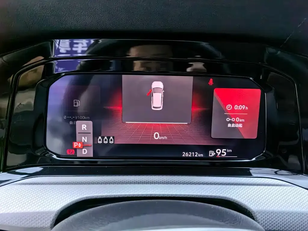Volkswagen Golf 2021 из CN, фото 8
