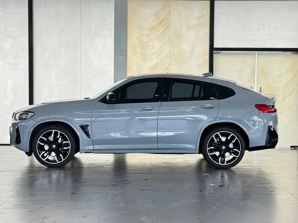 BMW X4 M40i 2024 из CN, фото 10