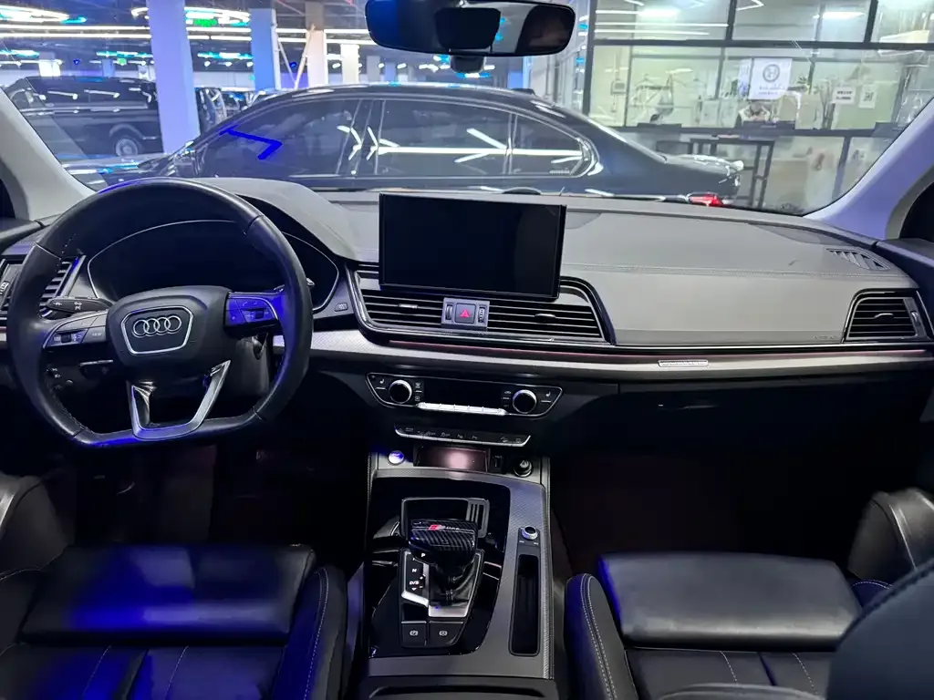 Audi Q5L 2022 из CN, фото 7
