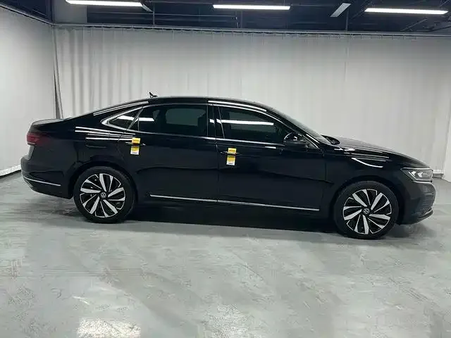 Volkswagen Passat 2024 из CN, фото 10