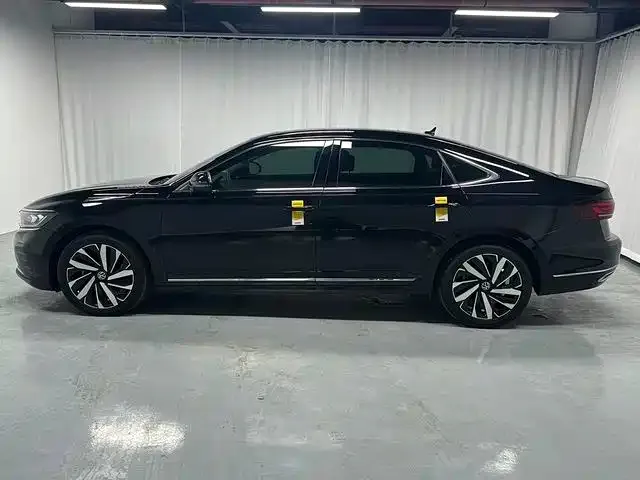 Volkswagen Passat 2024 из CN, фото 4