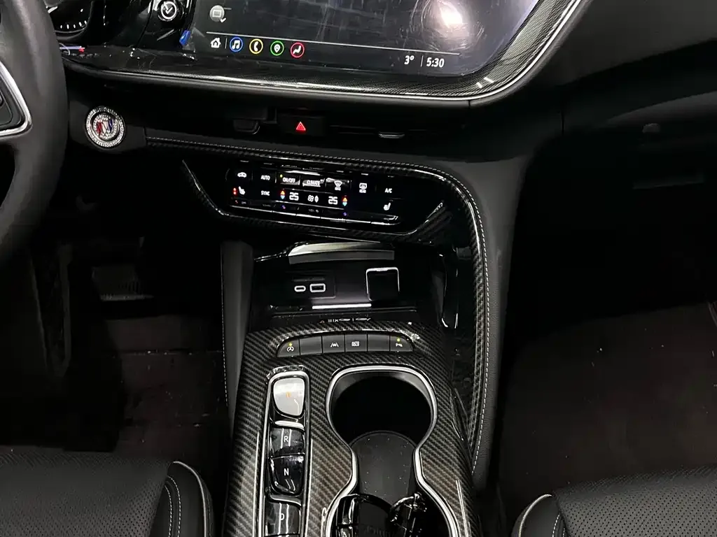 Buick Envision Plus 2023 из CN, фото 4