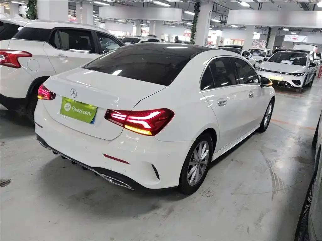 Mercedes-Benz A-Class — фото 10