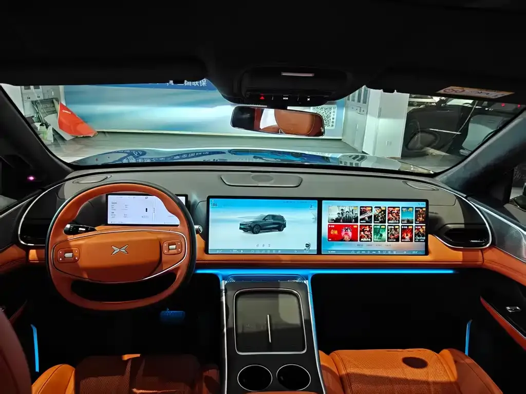 XPeng G9 — фото 3