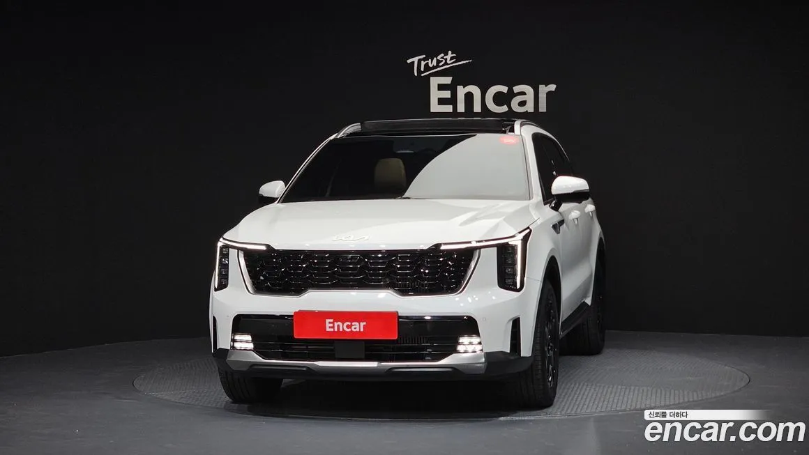 Kia Sorento — фото 10