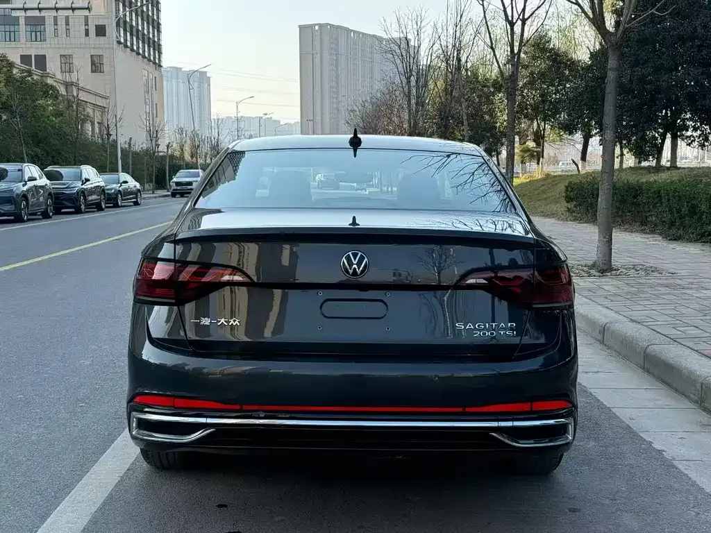 Volkswagen Sagitar 2023 из CN, фото 7