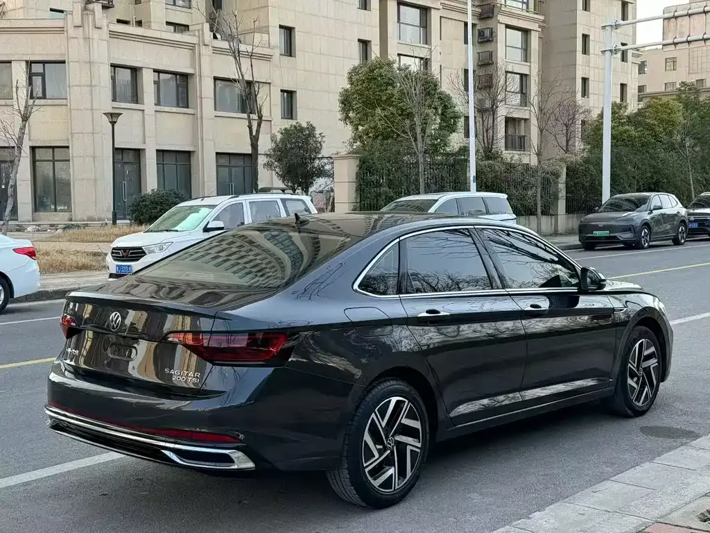 Volkswagen Sagitar 2023 из CN, фото 9