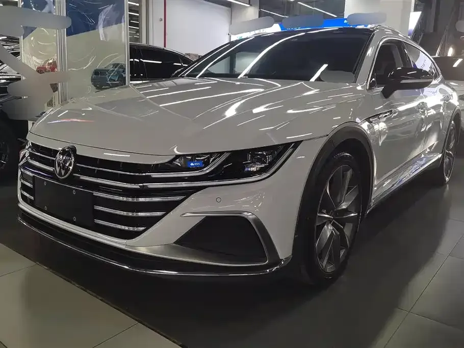 Volkswagen CC 2022 из CN, фото 1