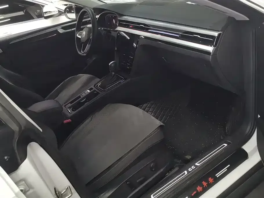 Volkswagen CC 2022 из CN, фото 7