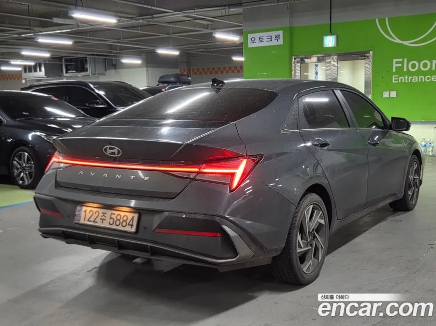Hyundai AVANTE — фото 10