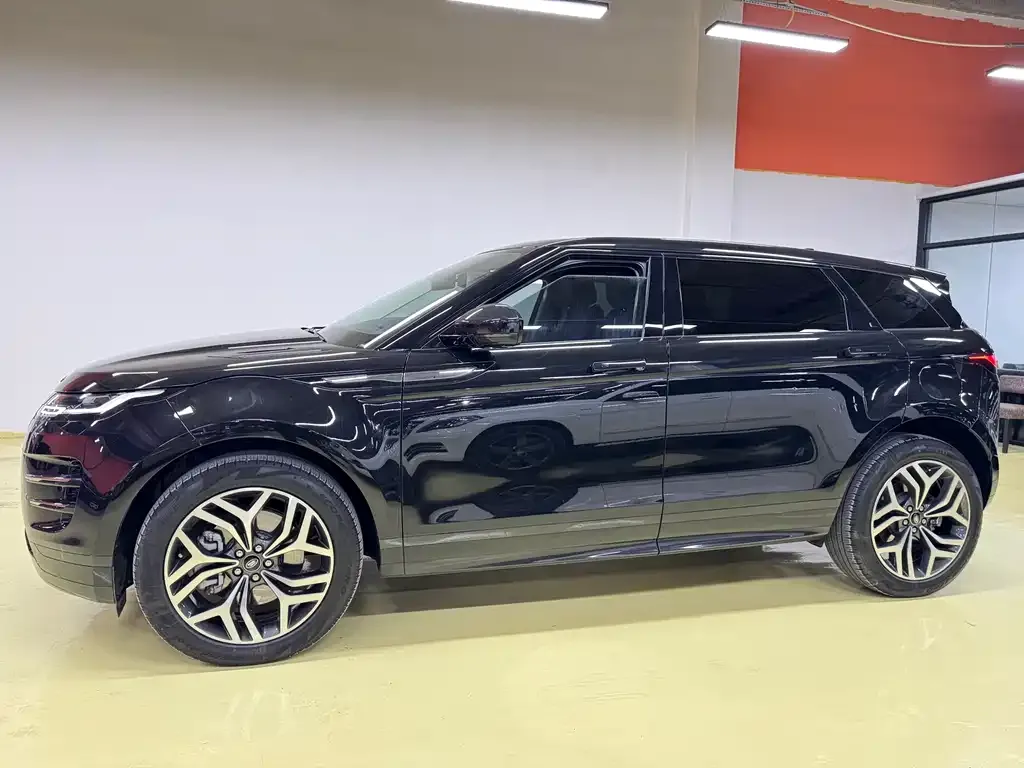 Land Rover Evoque PHEV 2024 из CN, фото 5