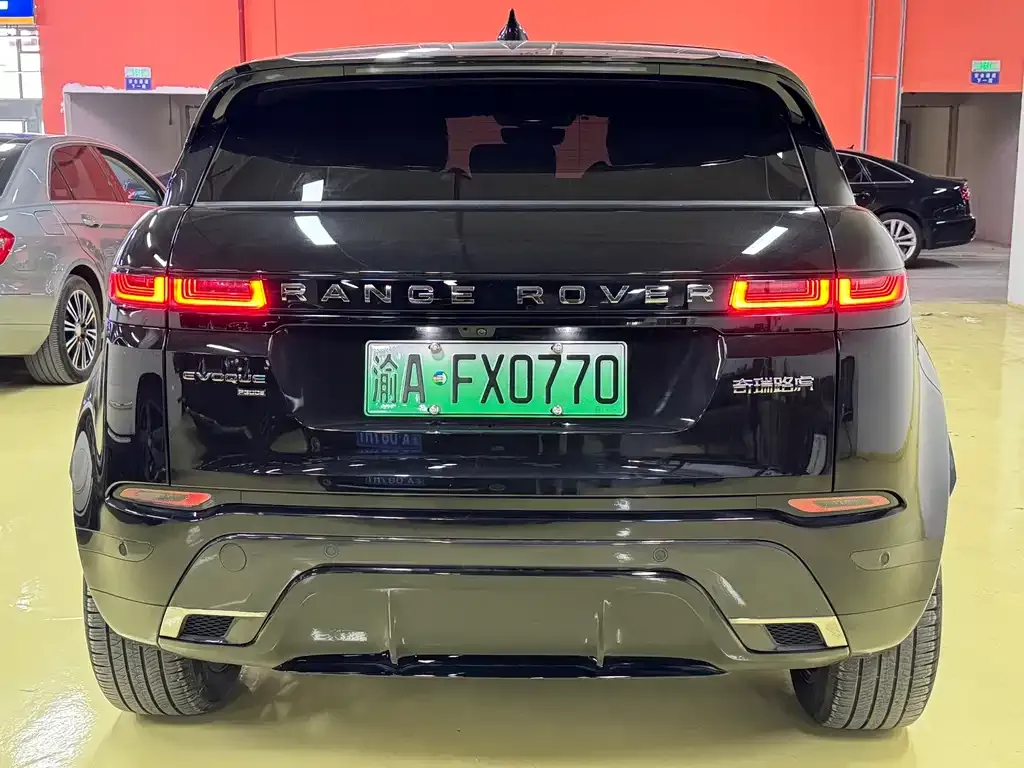 Land Rover Evoque PHEV 2024 из CN, фото 3