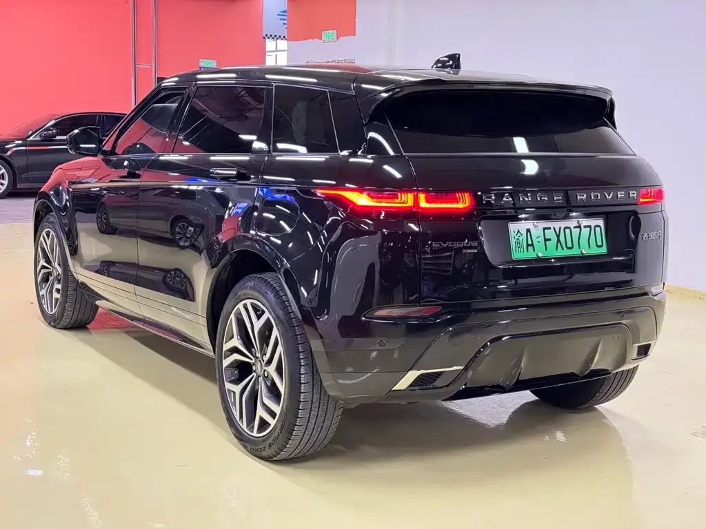 Land Rover Evoque PHEV 2024 из CN, фото 2