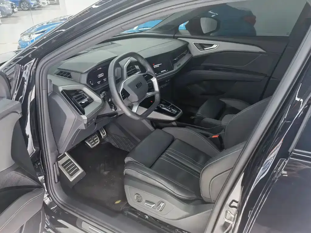 Audi Q5 e-tron 2024 из CN, фото 6