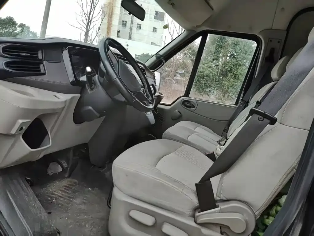 Ford Transit Custom 2021 из CN, фото 5