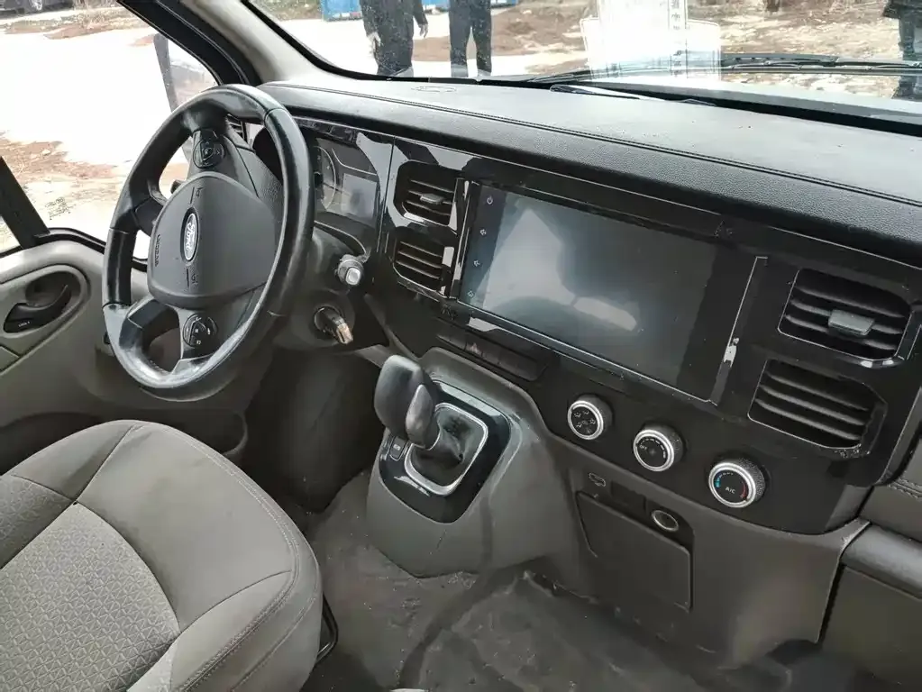 Ford Transit Custom 2021 из CN, фото 4