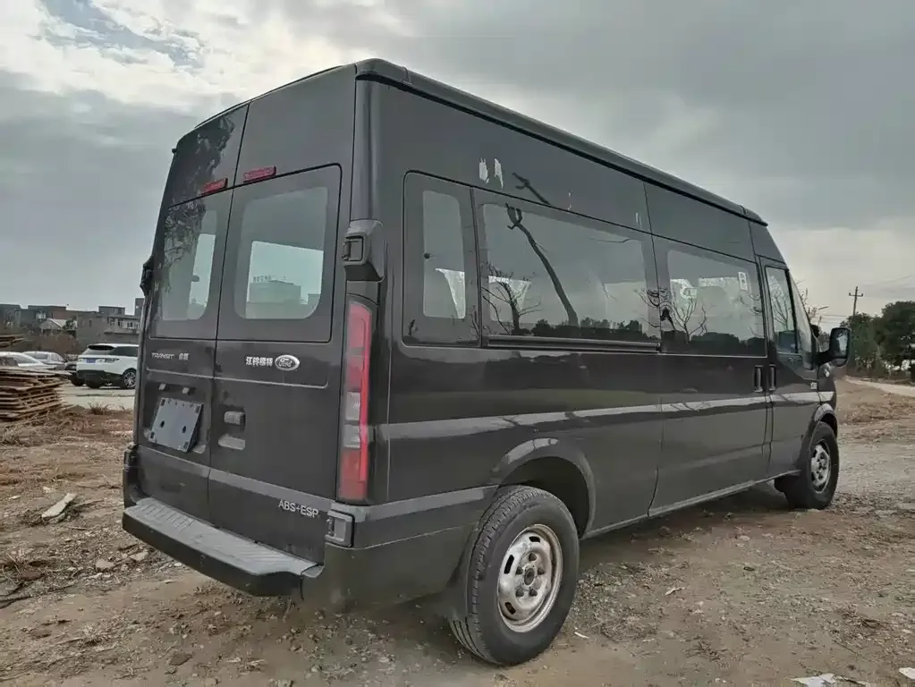 Ford Transit Custom 2021 из CN, фото 2
