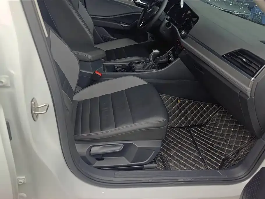 Volkswagen Sagitar 2022 из CN, фото 7