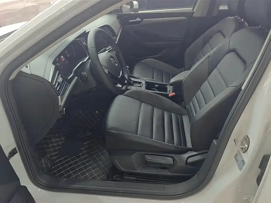 Volkswagen Sagitar 2022 из CN, фото 10