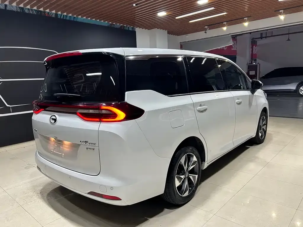 GAC Motor Trumpchi M6 — фото 7