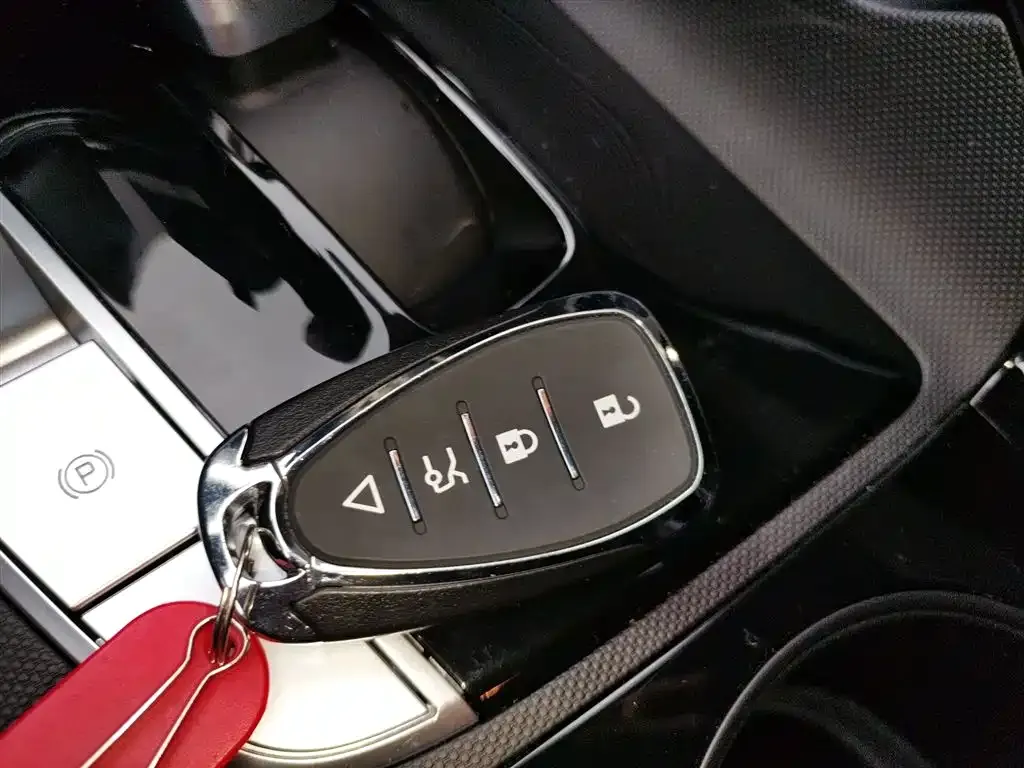 Hyundai Elantra 2024 из CN, фото 9