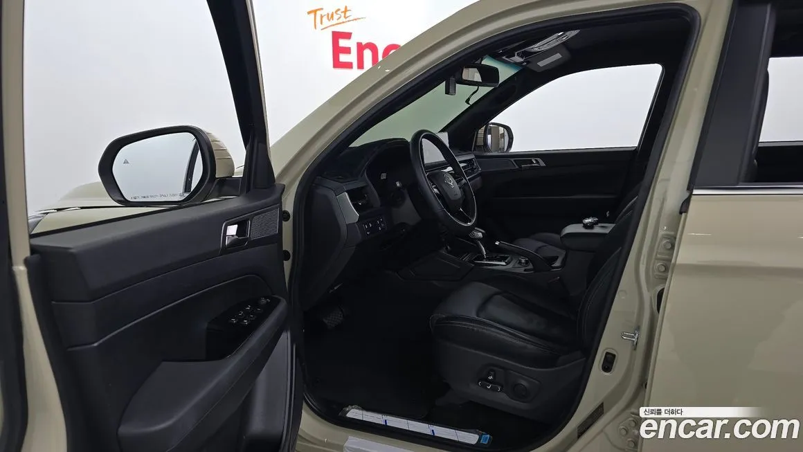 KG Mobility (Ssangyong) Rexton 2024 из KR, фото 4