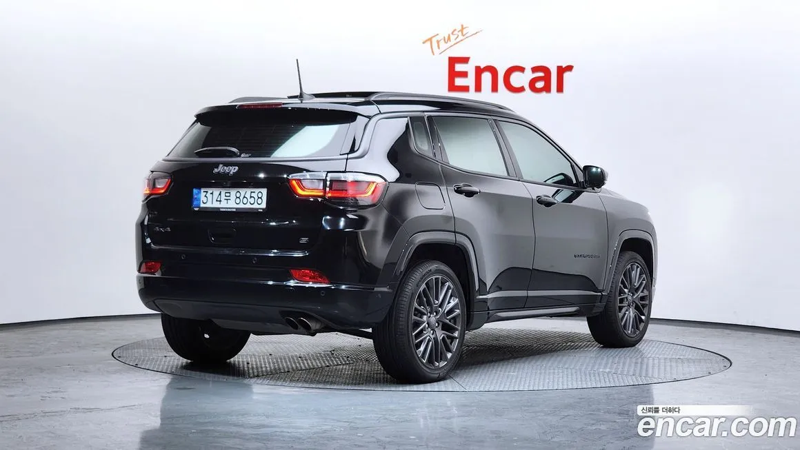 Jeep Compass 2022 из KR, фото 5