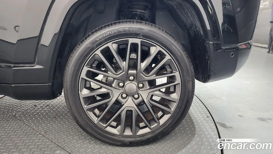 Jeep Compass 2022 из KR, фото 7
