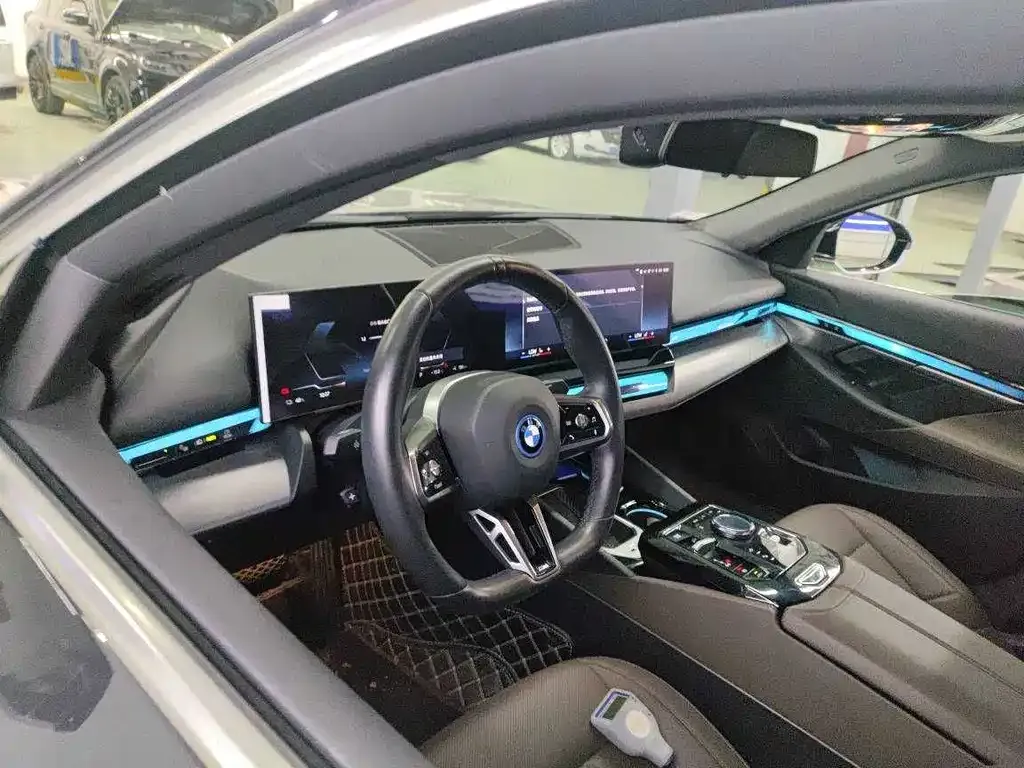 BMW i5 2024 из CN, фото 4