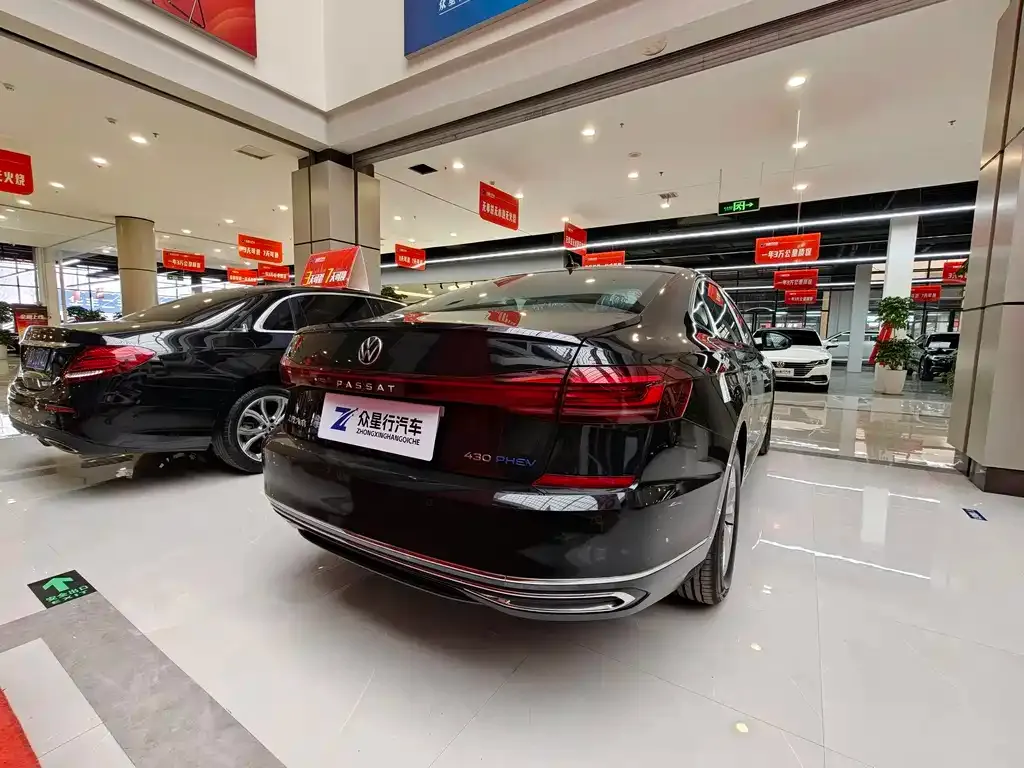 Volkswagen Passat New Energy — фото 8