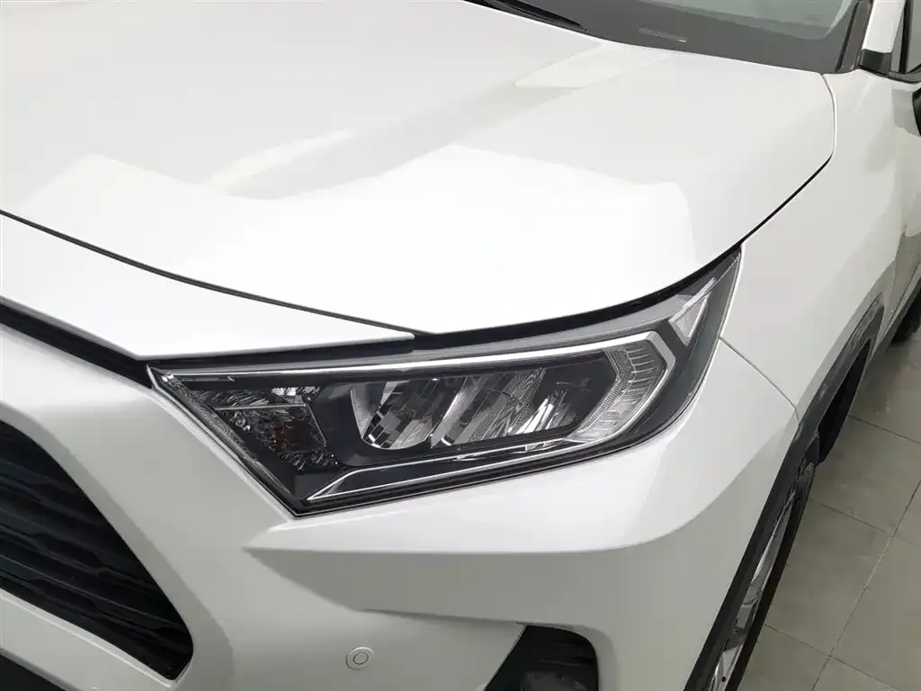 Toyota RAV4 2021 из CN, фото 4