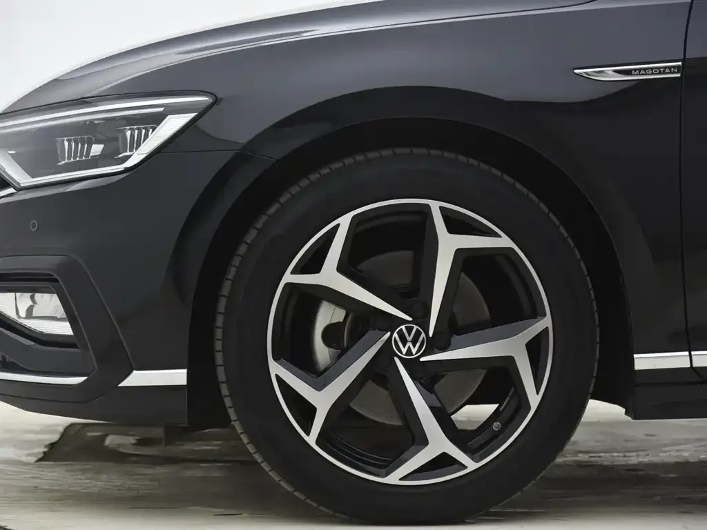 Volkswagen Magotan 2023 из CN, фото 7