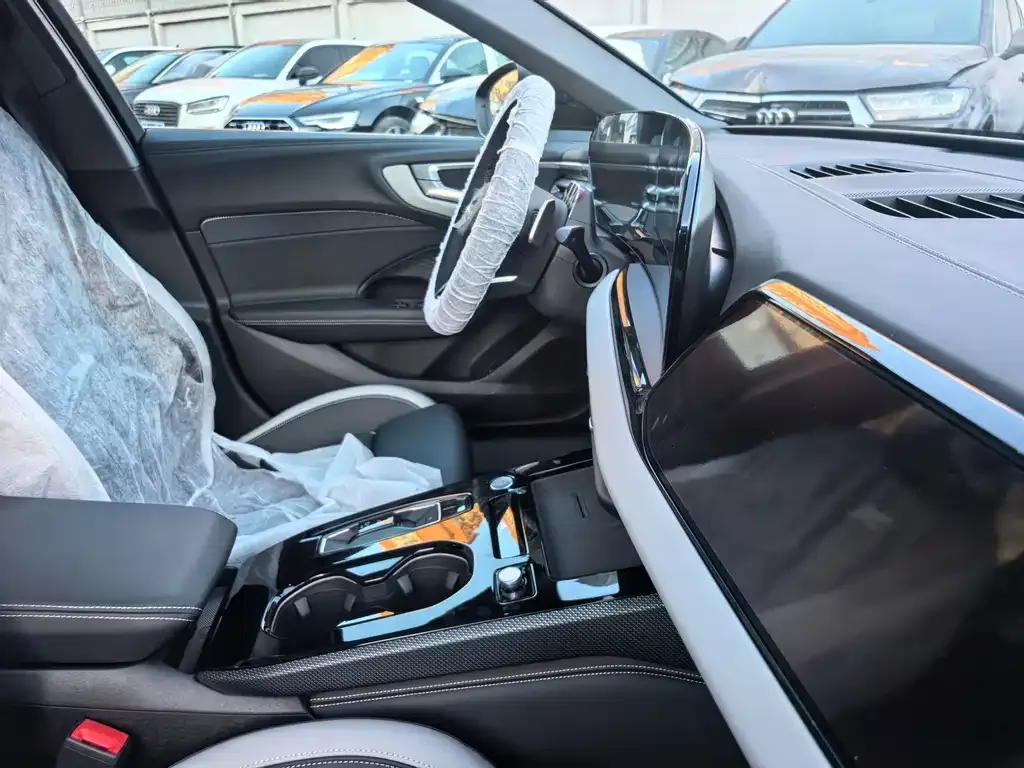 Audi A5L 2026 из CN, фото 2