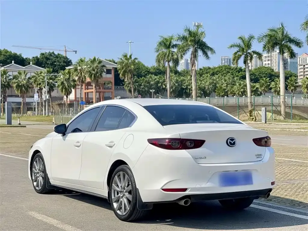 Mazda 3 Axela 2022 из CN, фото 7