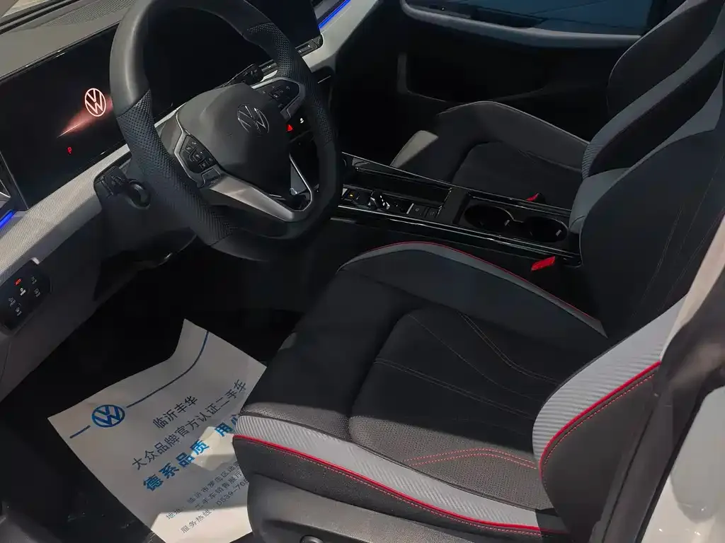 Volkswagen Lamando 2024 из CN, фото 2