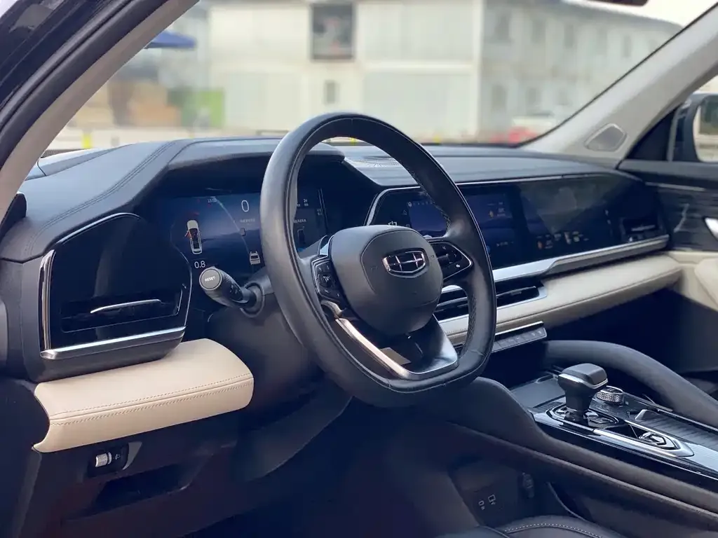 Geely Xingyue L 2023 из CN, фото 2