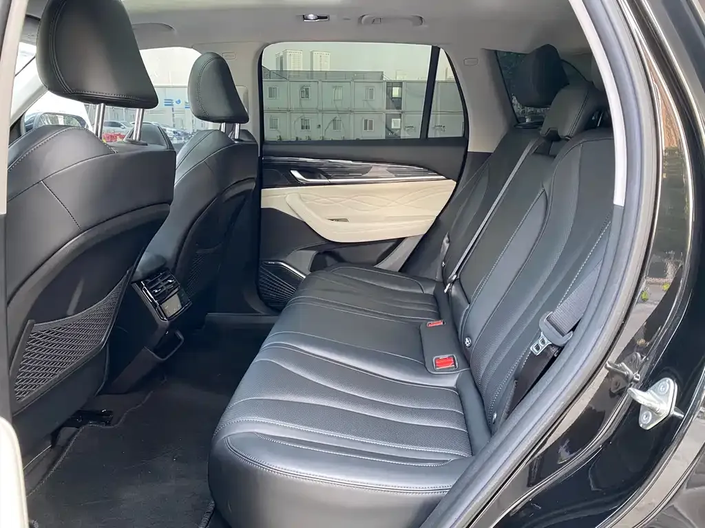Geely Xingyue L 2023 из CN, фото 9