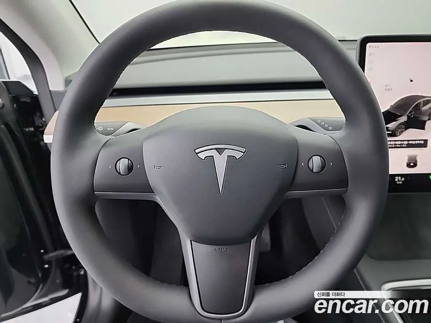 Tesla Model Y 2024 из KR, фото 2