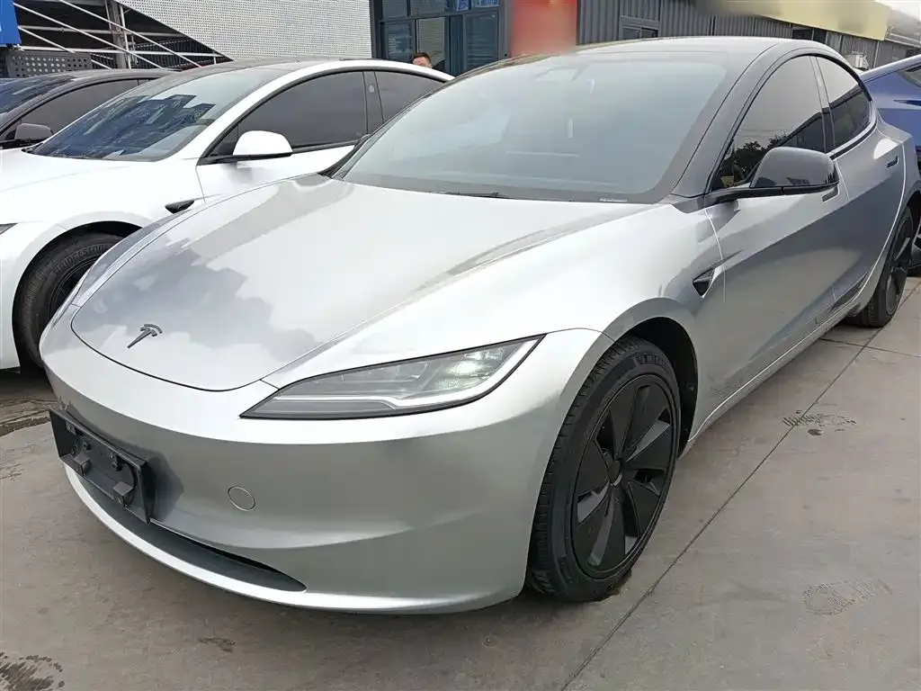 Tesla Model 3 2024 из CN, фото 2