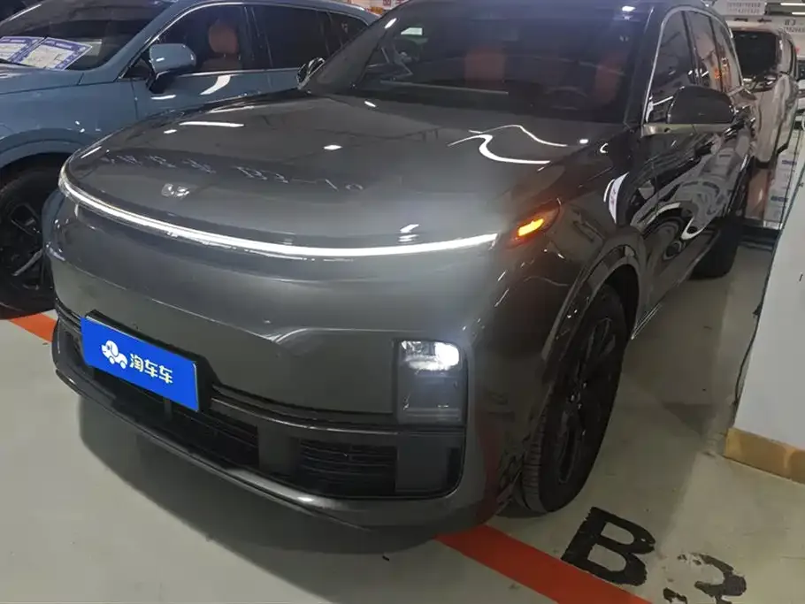 Li Auto L8 2023 из CN, фото 1