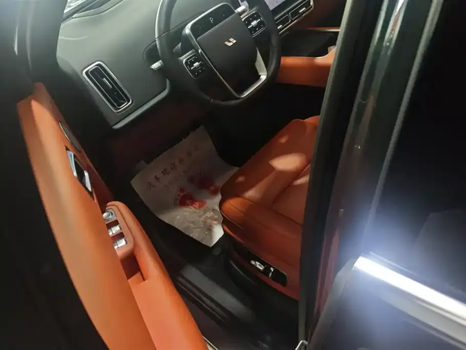 Li Auto L8 2023 из CN, фото 9