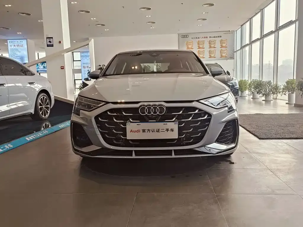 Audi A3 2024 из CN, фото 10