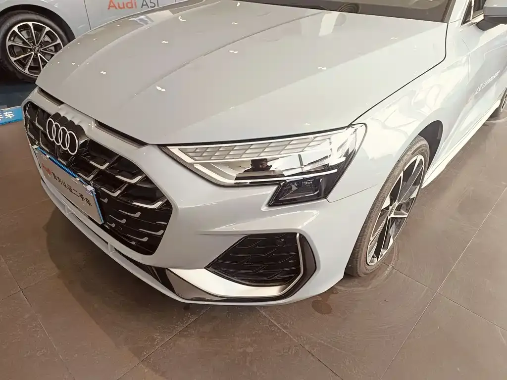 Audi A3 2024 из CN, фото 5