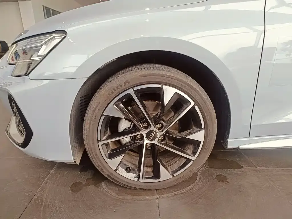 Audi A3 2024 из CN, фото 3